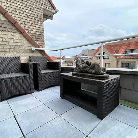 Ozzy 's Place アパート